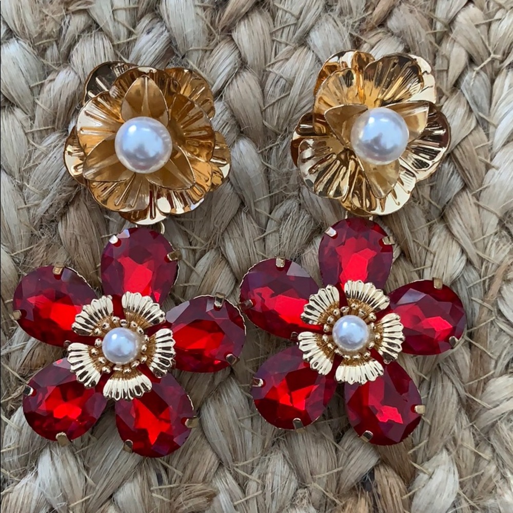 Statement flower earrings